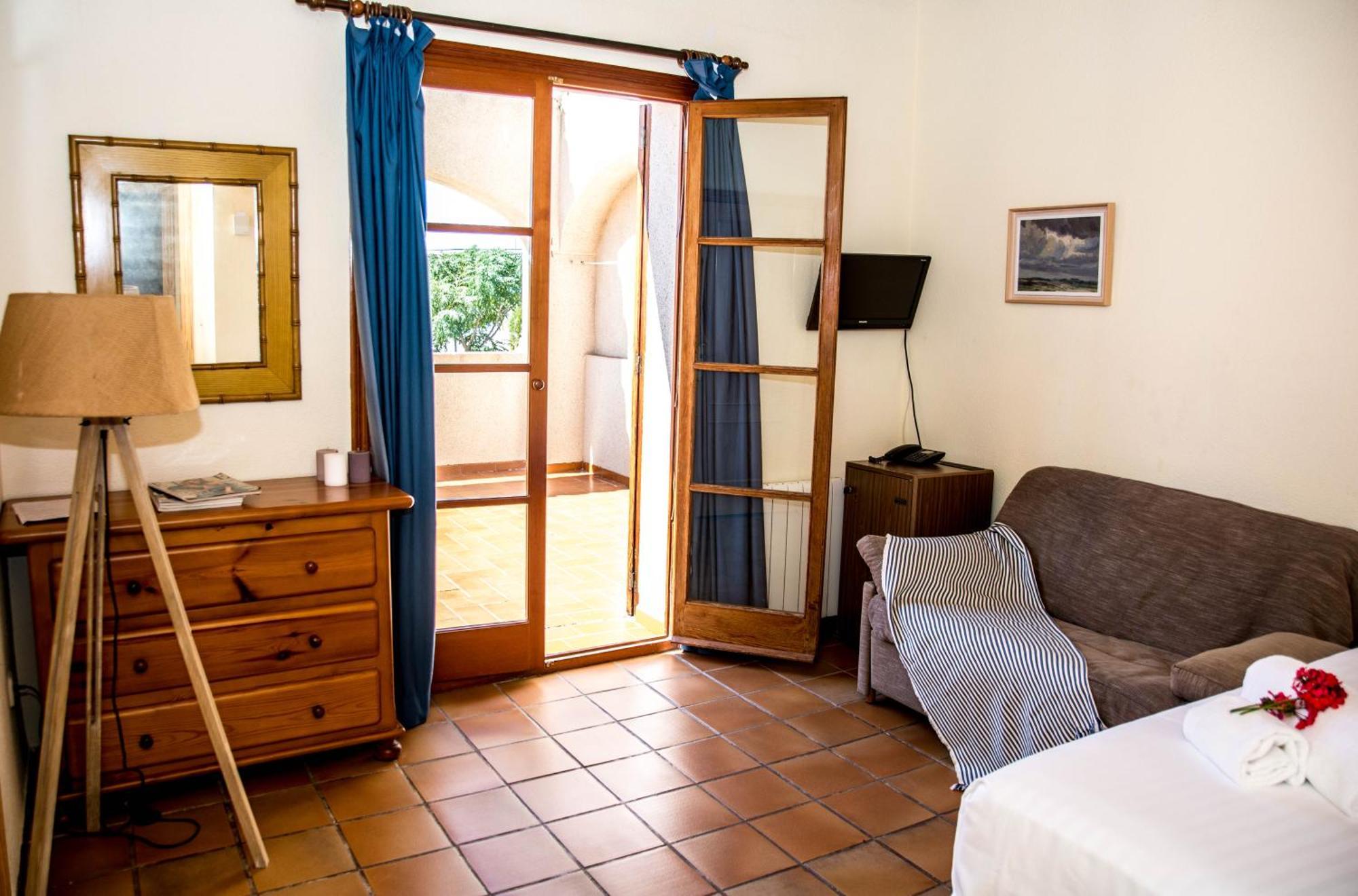 Torre San Juan Hotel 2*